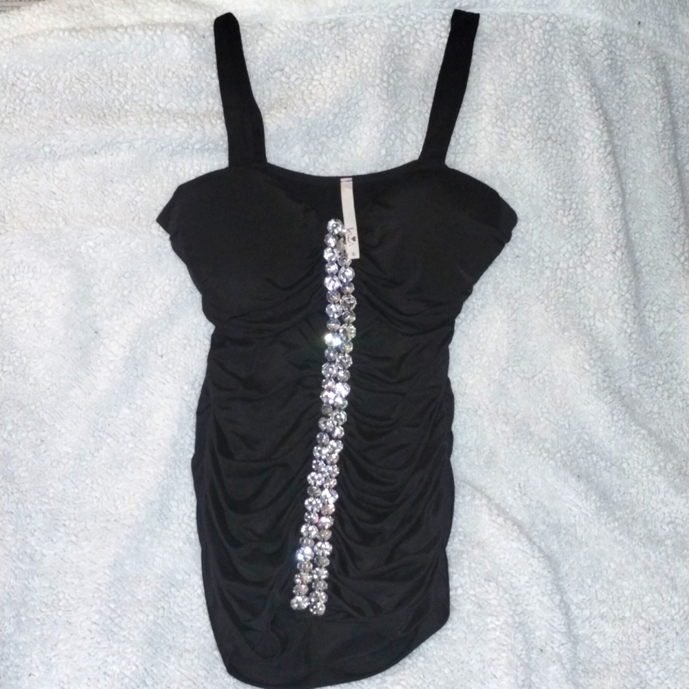 Kiwi❤️ black spandex/polyester tank with rhinestone sz small